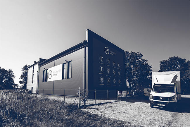 Siedziba spółki w Długołęce